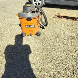 16 Gallon Rigid Shop Vac    