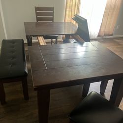 Leather Seats Big Table Have Extensions To Make It Bigger 