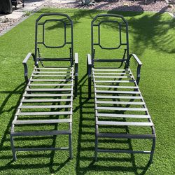 2 Chase Lounge Chairs