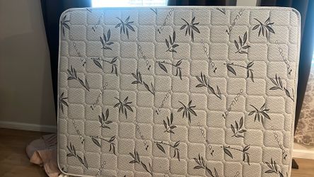 Matress queen  new