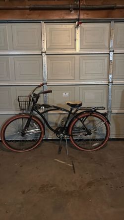 Cruising bike with basket