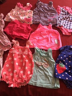 Beautiful outfits for baby girl plus 20 onesies everything in perfect conditions no rips or stains 0-3 months.