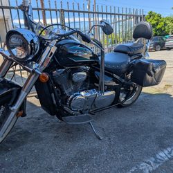 Suzuki Boulevard C50 Motor 800