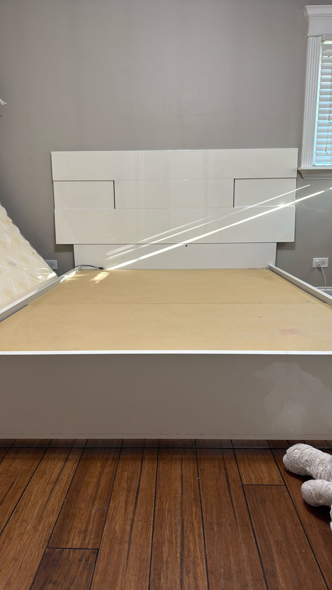 Bedframe