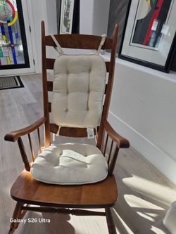 Rocking chair