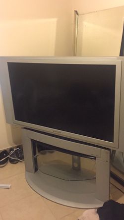 Panasonic 45 inch HDTV with hdmi
