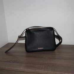 Burberry Women’s Black Crossbody Bag