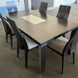 Quality Italian Made Dining Table And 6 Chairs