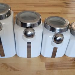 Mainstays 4 piece White Canister set (Store your coffee, storage, tea..etc.)