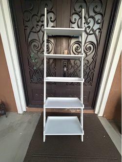 Shelf