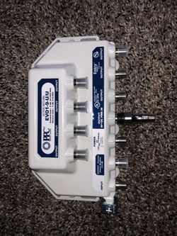 Thermostat, Apple charger, Bose Solo, TV mount, Table