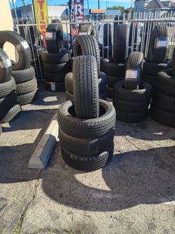 215/55/17 Bridgestone Semi Nuevas 