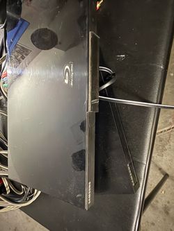 Blu-ray / DVD Player with HDMI and 1080p