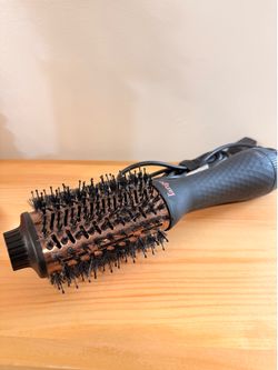 L'ange Hair Le Volume 2-in-1 Titanium Blow Dryer Brush
