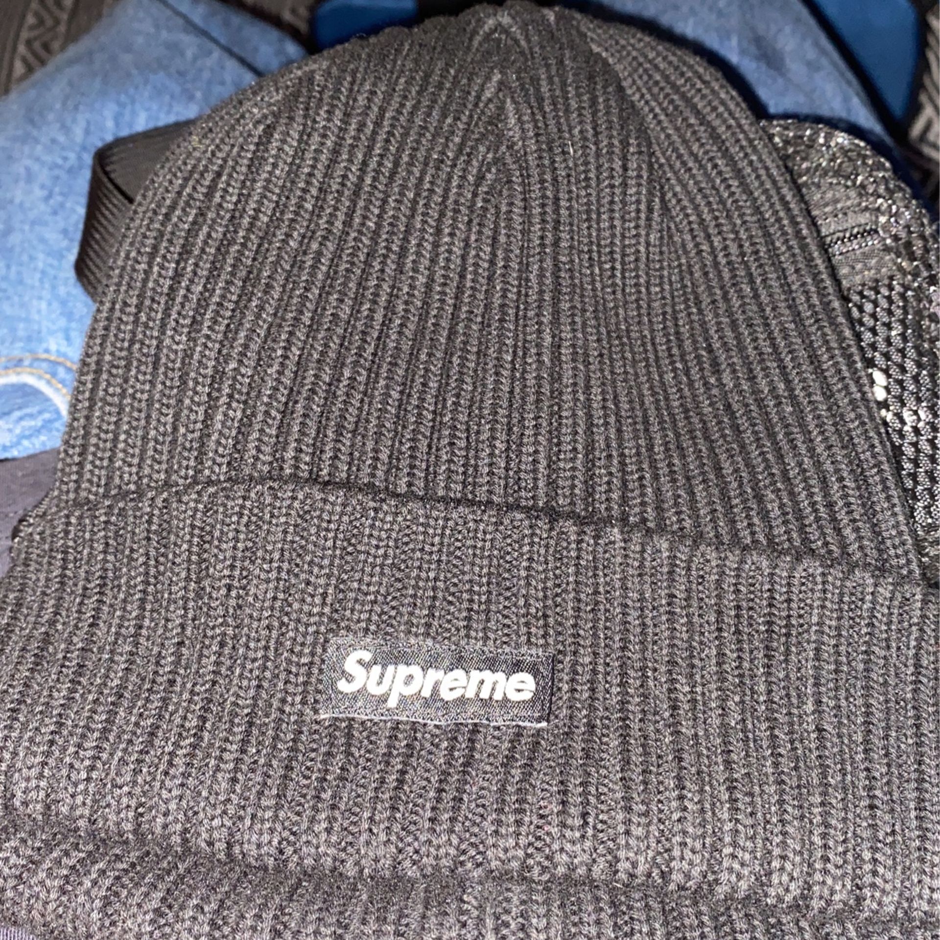 SUPREME BEANIE MUST GO ILL NEGOTIATE AND DO TRADES FOR GUCCI BURBERRY BAPE SUPREME OFF WHITE CDG NIKES BALENCIAGA LOUIS VUITTON JORDANS ANDMORECHECKPG