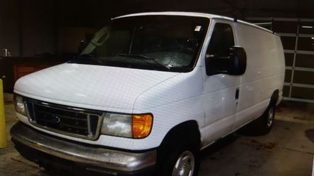 2007 Ford E-Series Cargo E-350 SD 3dr Cargo Van