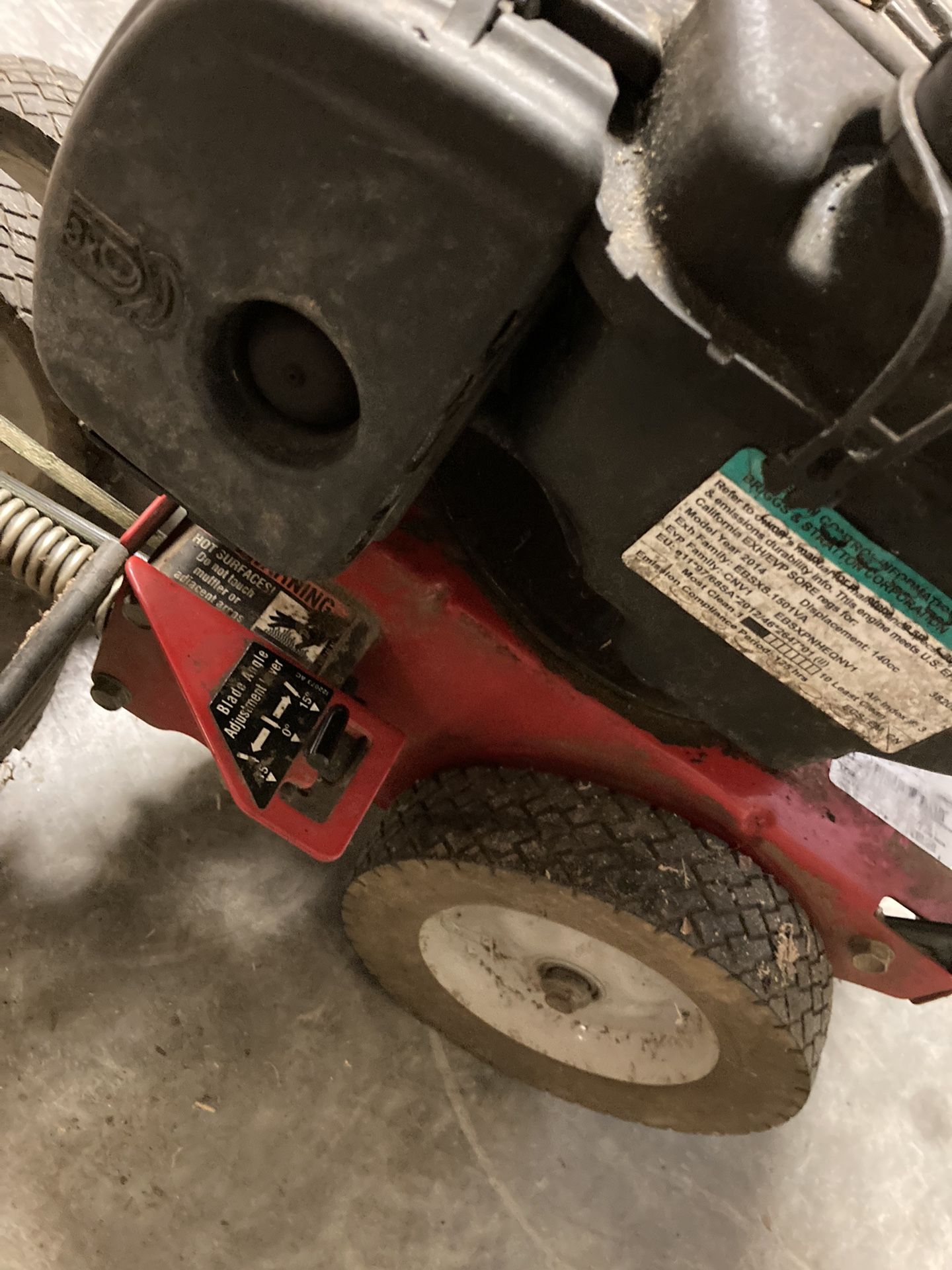TroyBilt walk behind edger. Model TB554, 140 cc for Sale in Concord