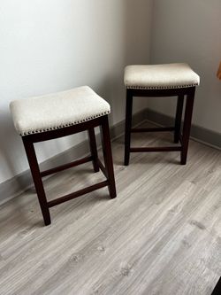 Wooden/ Upholstered 24”height counter height stools