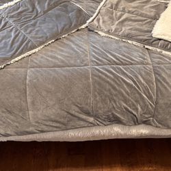 Easton Sherpa Fleece 3-piece Comforter Set - Gray King Size