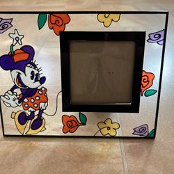 Minnie Mouse Stained Glass Frame