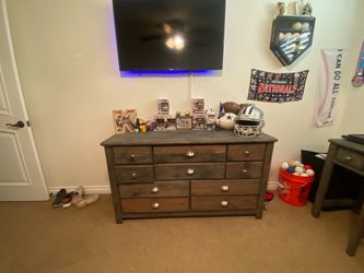 Wood Grey Bedroom Set