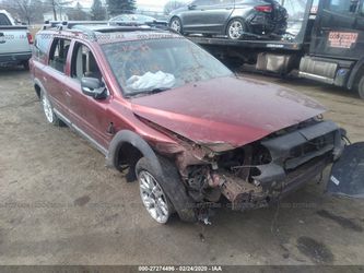 Volvo XC 70,— 20*05—-2.5 engine- for parts