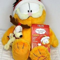 Paws Christmas Garfield & Odie w/ Book 25th Anniversary Plush Stuffed Animal 20"

