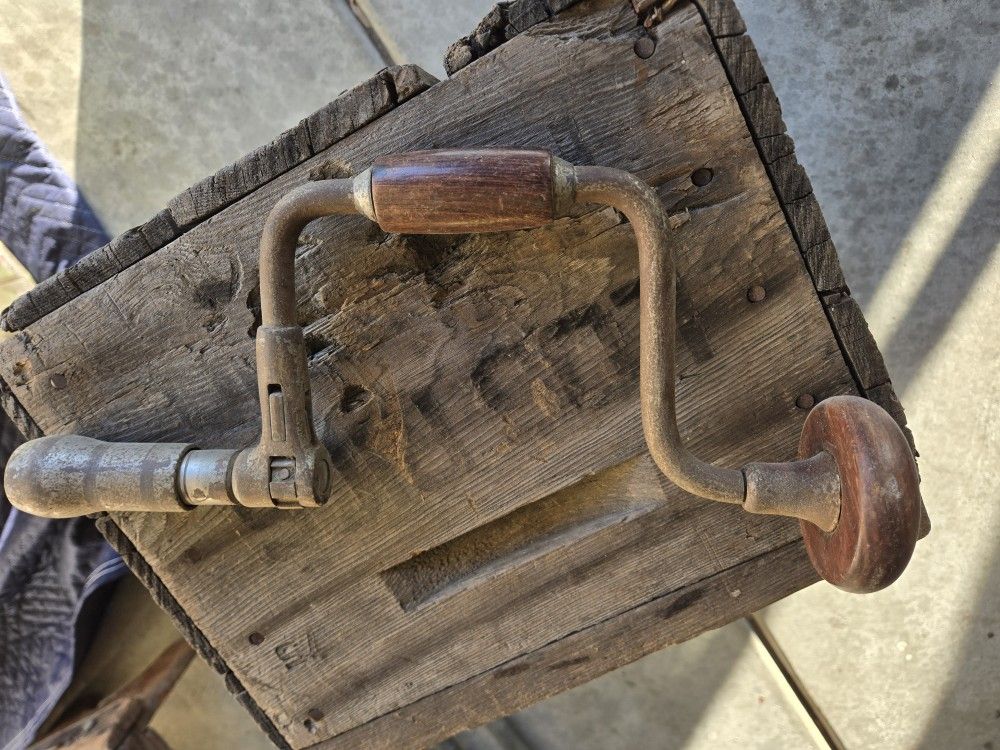 Antique Hand Brace Drill – Early 1900s(OBO)