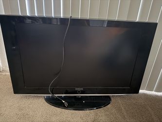 Samsung 40 Inch LCD TV