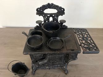 Cast iron antique stove replica