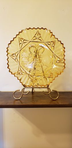 Vintage Federal Glass Pioneer Amber Glass Ruffled Bowl. Gold Glass Bowl with Fruit Motif