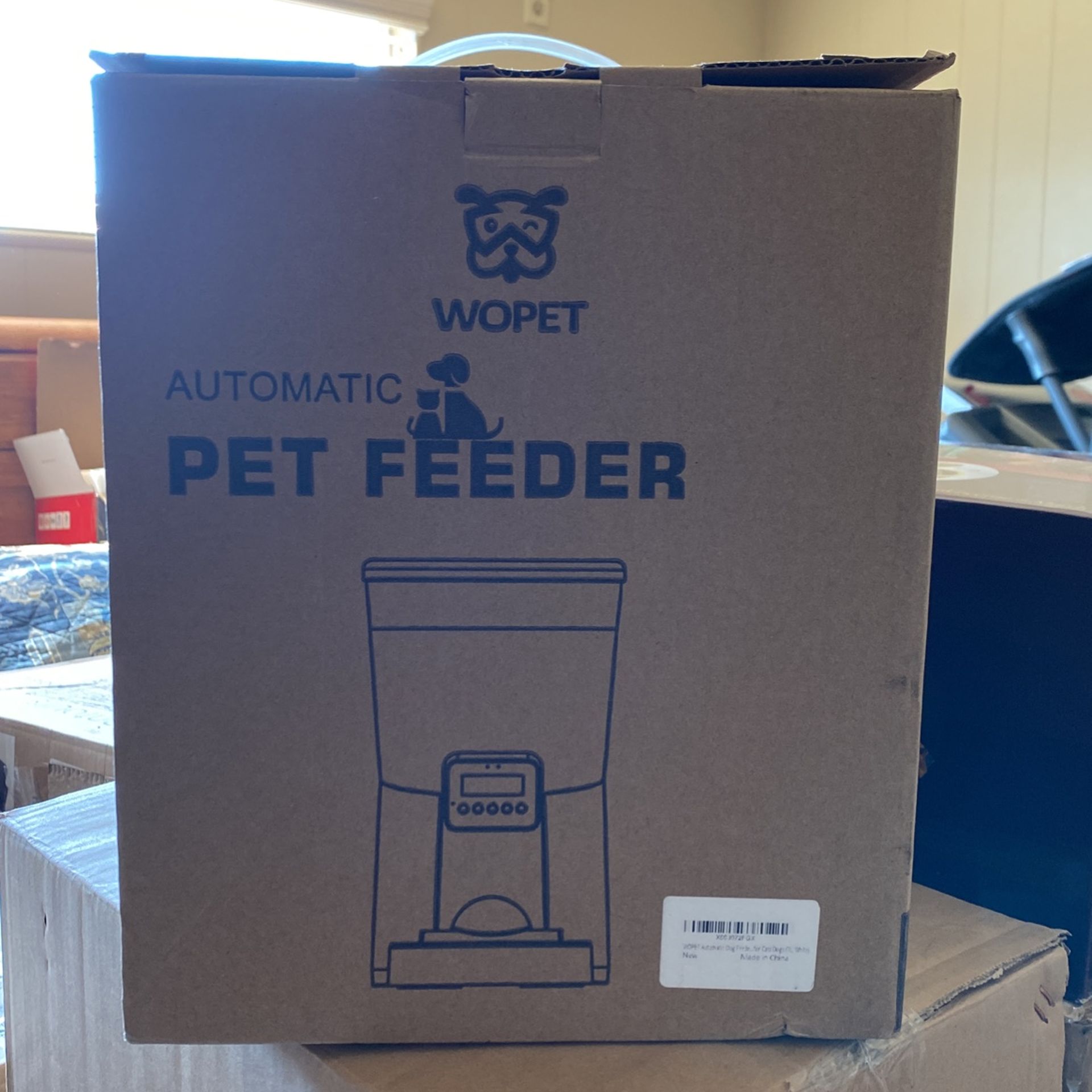 Pet Feeder