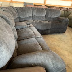 Grey U Curved Recliner Sectional Couch “WE DELIVER”
