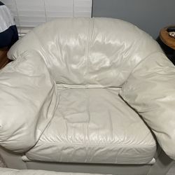 White Sofa Chair 