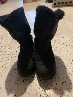 Girls snow boots