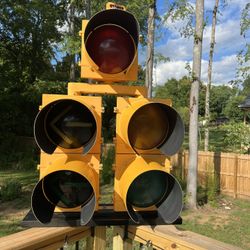 Five Light Traffic Signal