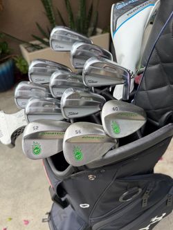 Titleist T100s Set Bombtech Wedges Titleist 14 Cart Bag Range Finger