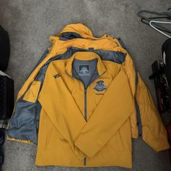 Super Bowl XLVIII / Football / NY NJ Jacket with attachable and detachable track jacket 2 piece set. Yellow Winter