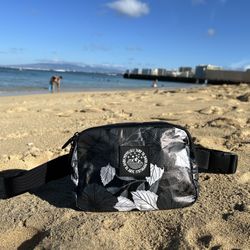 Unisex Cross-Body Bag / Fanny Pack 