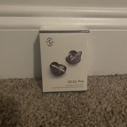 DC01 Pro Earphones