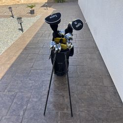 MEN'S LEFT HANDED GOLF CLUBS/HYBRIDS - SET W/ BAG!