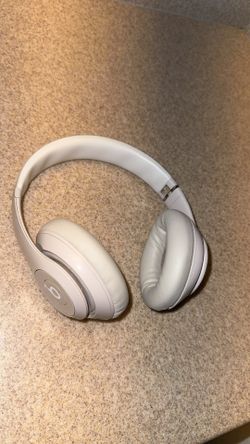 Beats Studio pro