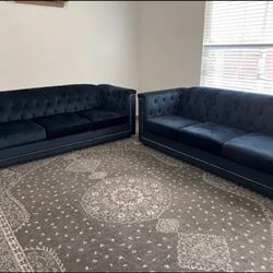 👉Josanna Sofa and Loveseat
Ashley Furniture$20 Down Payment and delivery available 