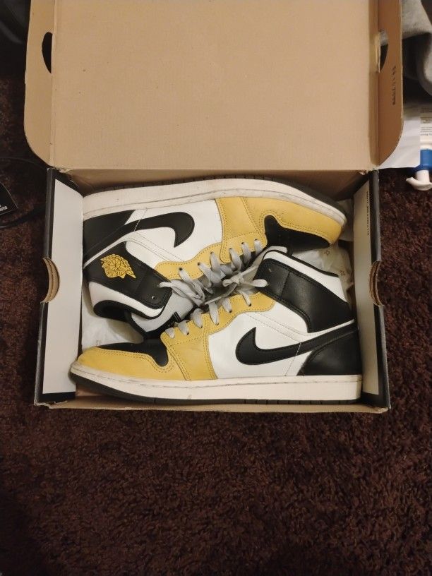 Jordan 1s