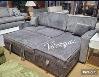 ✅️✅️Gray Convertible Sectional W/ Cup Holder & W/ USB Port✅️✅️