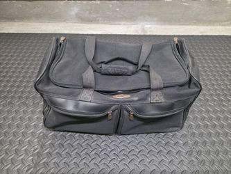 Concourse Luggage Bag