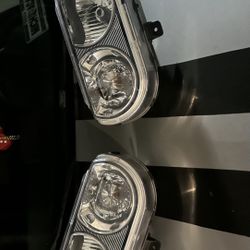 Headlights For Dodge Challenger 