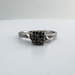 Ladies Diamond Cluster 10k White Gold Engagement Ring Size 7.5 11053131