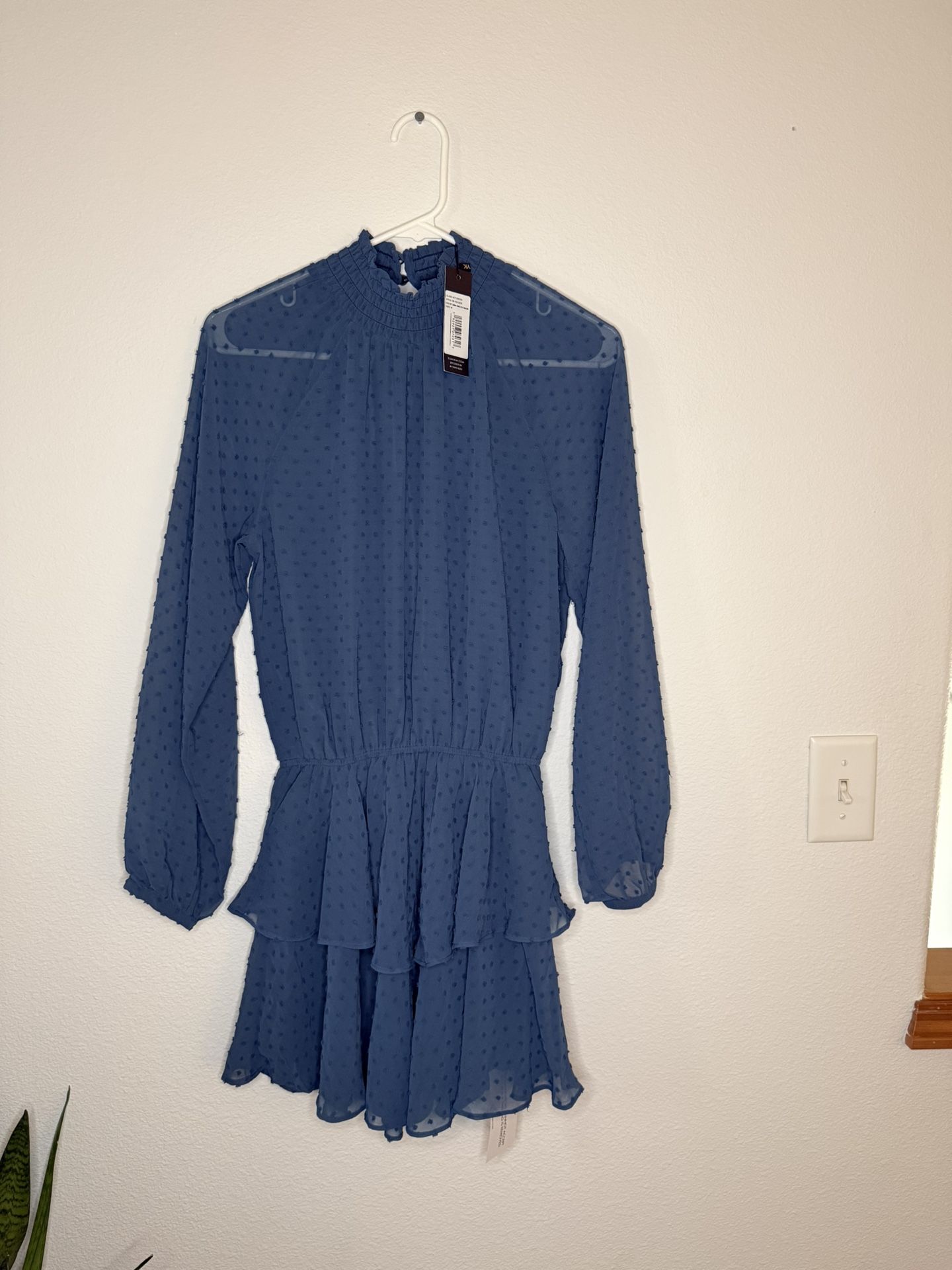 CLOSET SALE/ Ruffle dress 