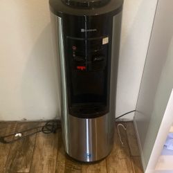 Water dispenser works great